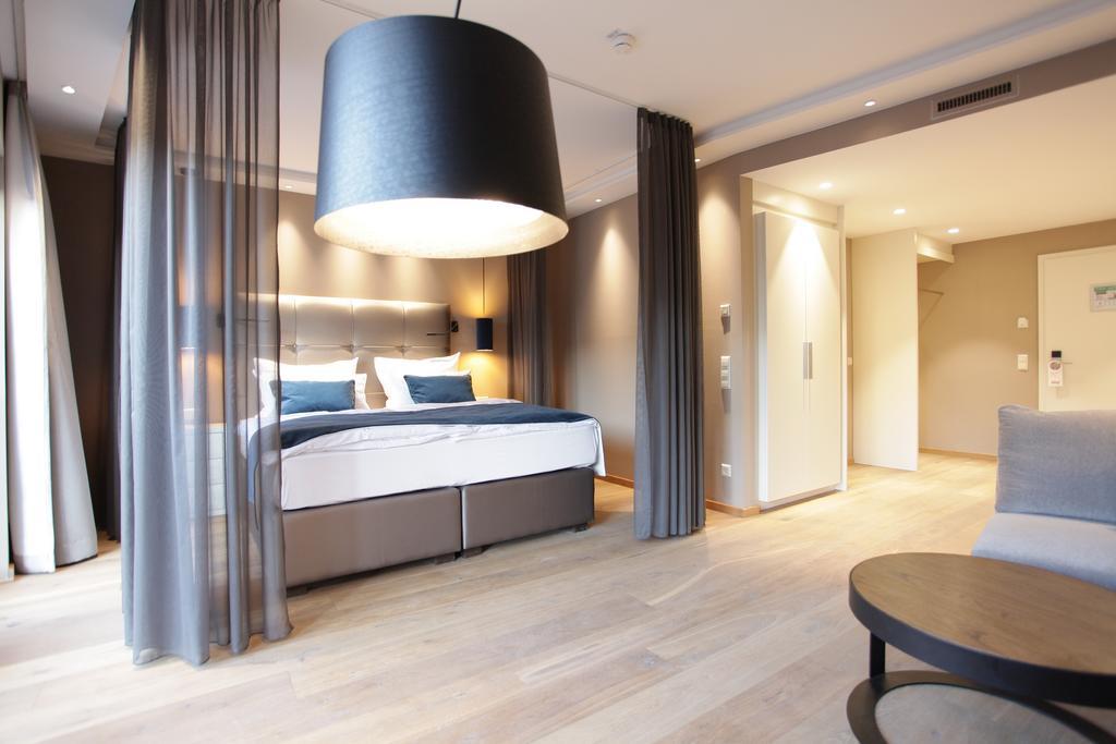 Hotel Aurelia Aldingen  Екстериор снимка
