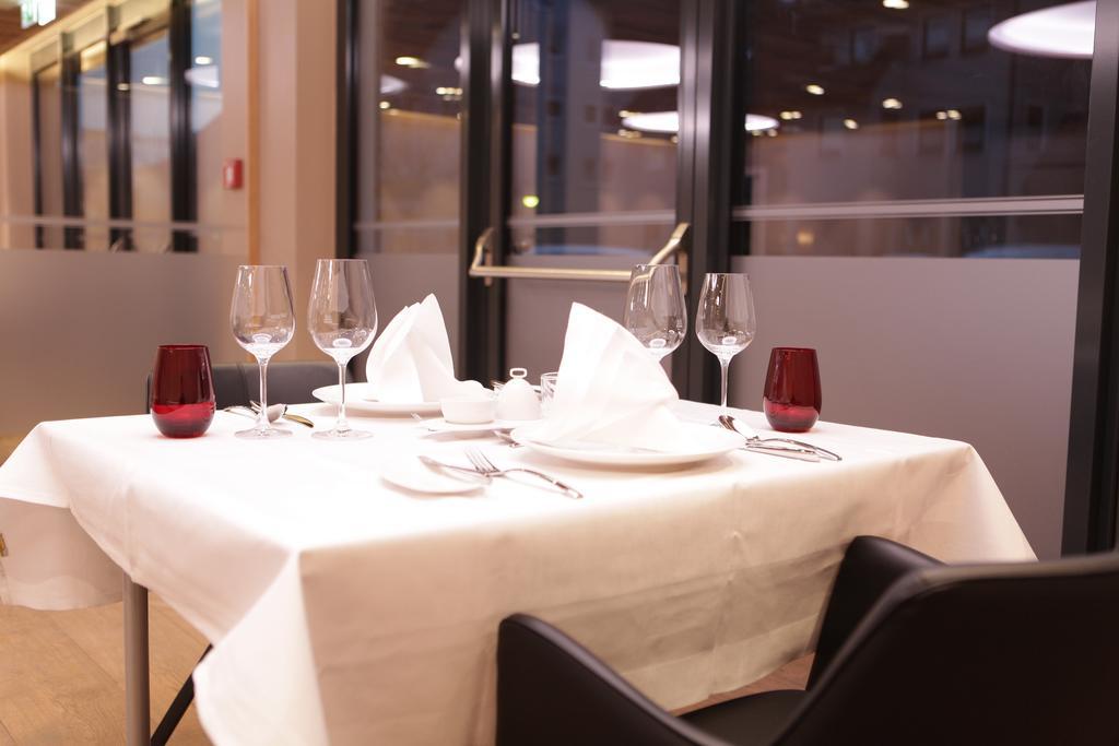 Hotel Aurelia Aldingen  Екстериор снимка