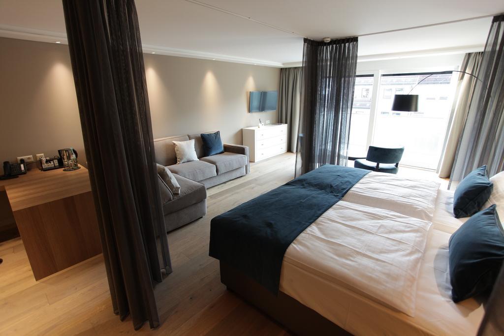 Hotel Aurelia Aldingen  Екстериор снимка