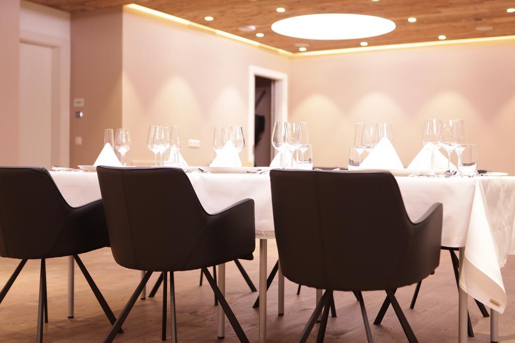 Hotel Aurelia Aldingen  Екстериор снимка